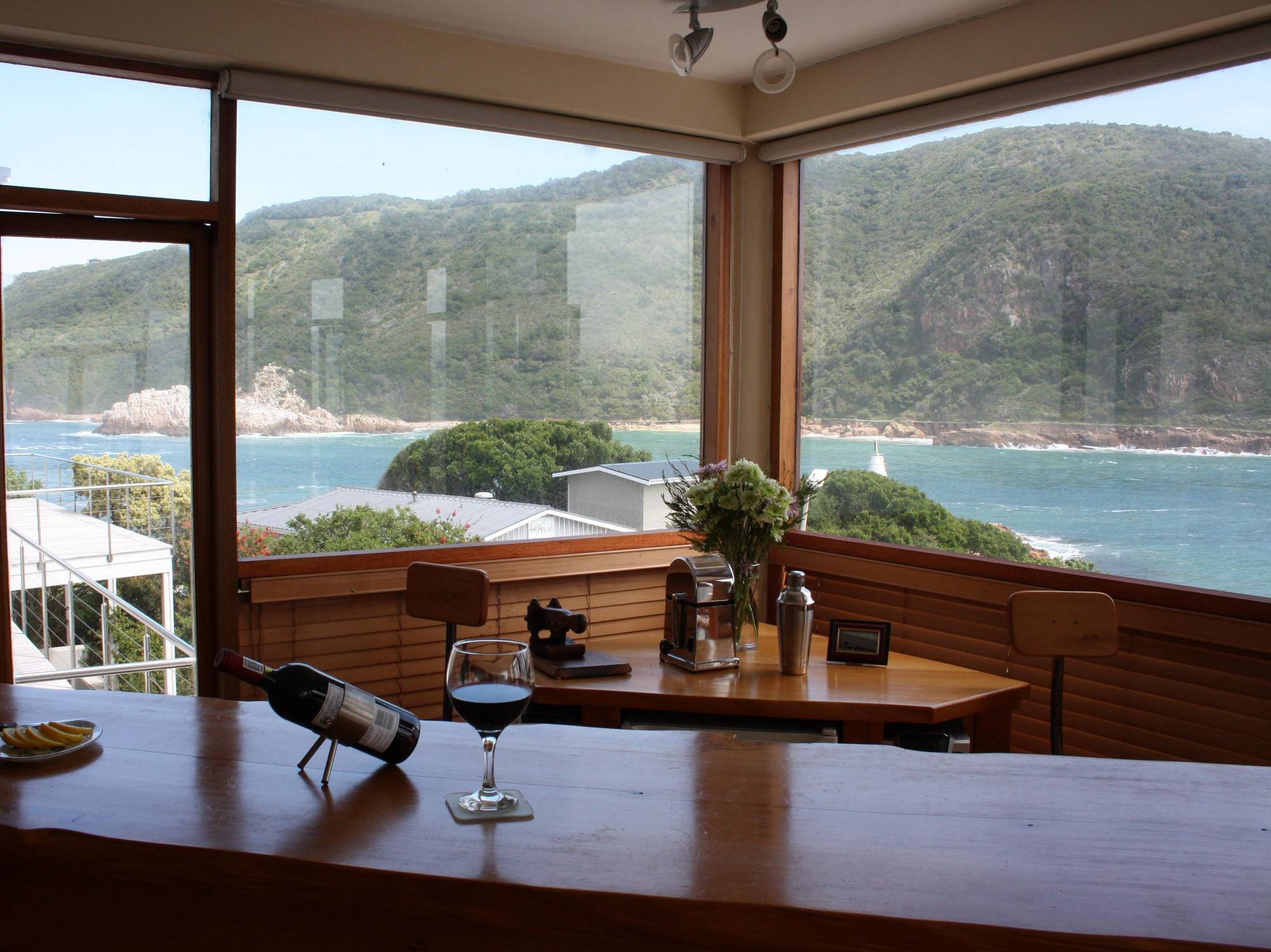 Augusta Bay Guest House クニスナ エクステリア 写真