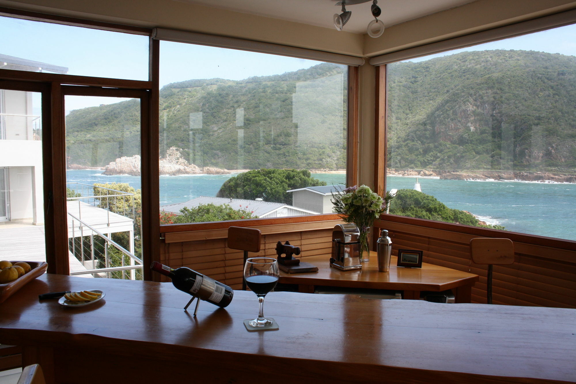 Augusta Bay Guest House クニスナ エクステリア 写真